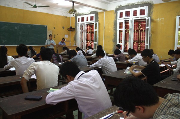 Bộ GD ĐT công bố công khai tuyển sinh đại học, cao đẳng 2015